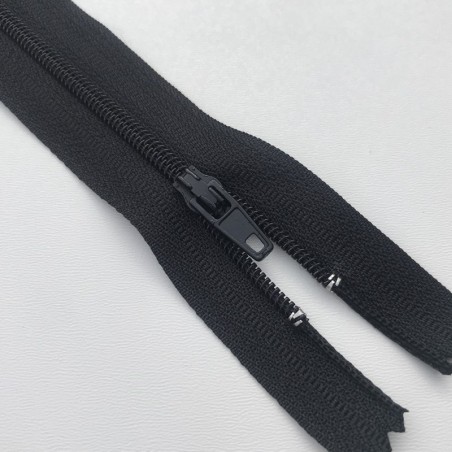 Fermeture éclair zip nylon 20cm noir