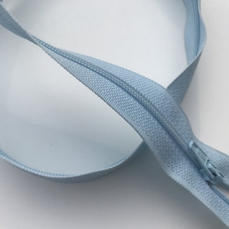 Fermeture éclair zip nylon 60cm bleu clair